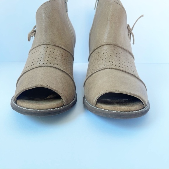 Roan by Bed Stu Katherine Bootie - Picture 6 of 9